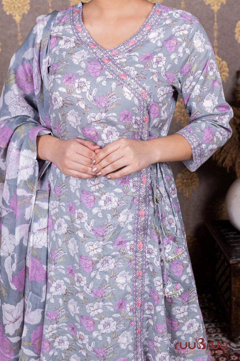 Ang Rakha-Style 60’s Cotton Printed Ladies Suit.