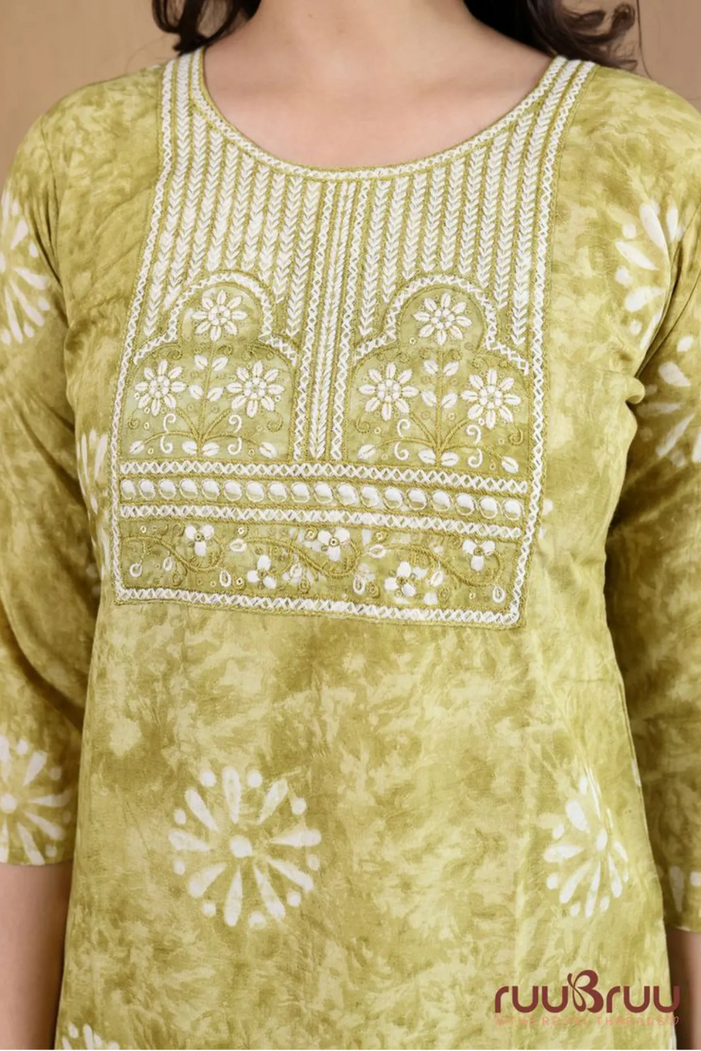 Malai Cotton 3 Pcs Suit with elegant yoke embroidery.