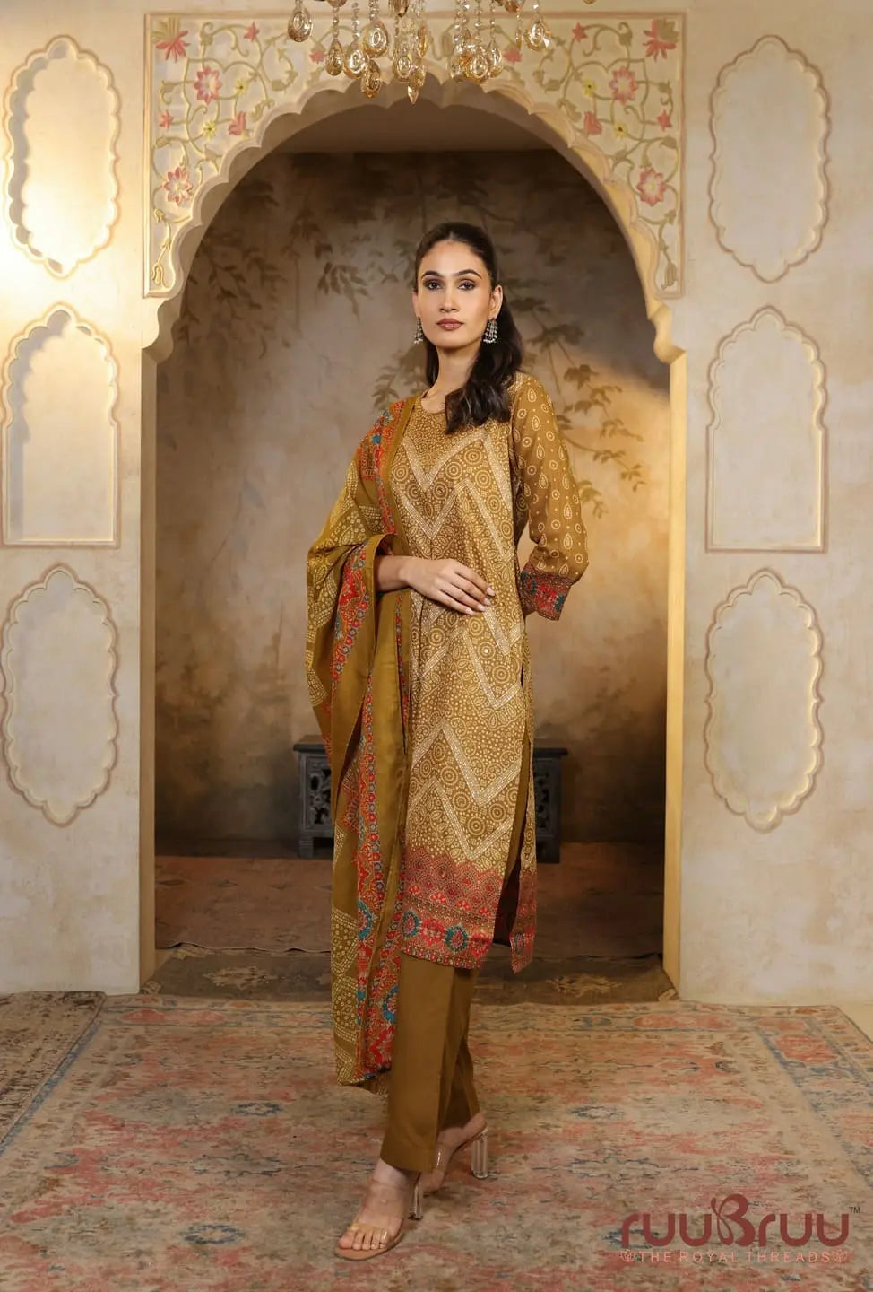 Elegant 3-Piece Mal Cotton Ladies Suit with Mal Dupatta