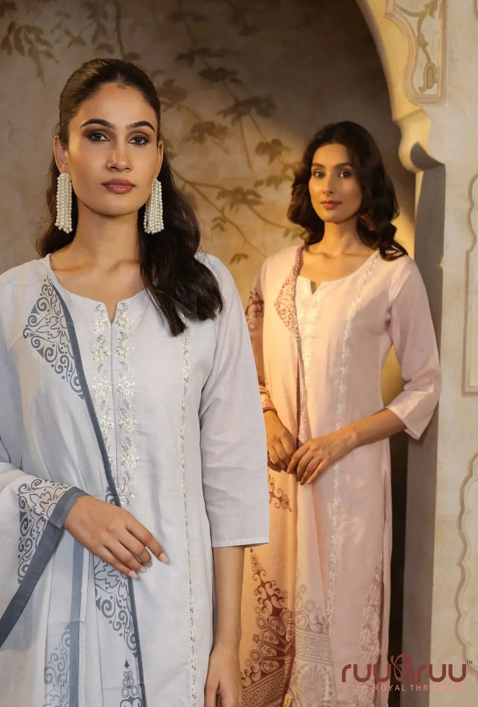 Mercerized Cotton 3-Piece Suit with Embroidery