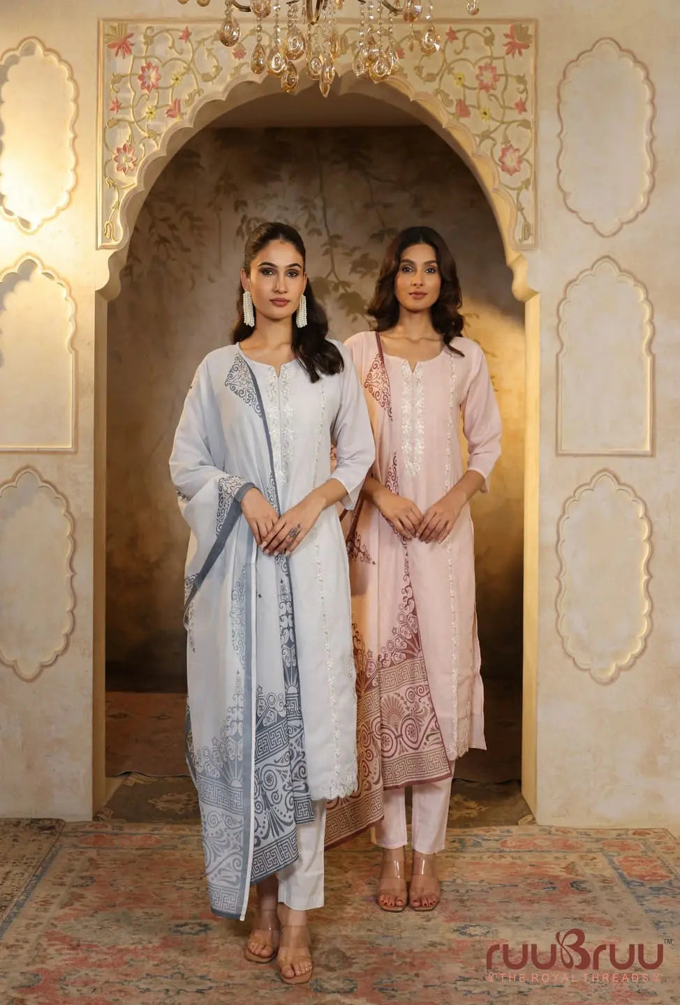 Mercerized Cotton 3-Piece Suit with Embroidery