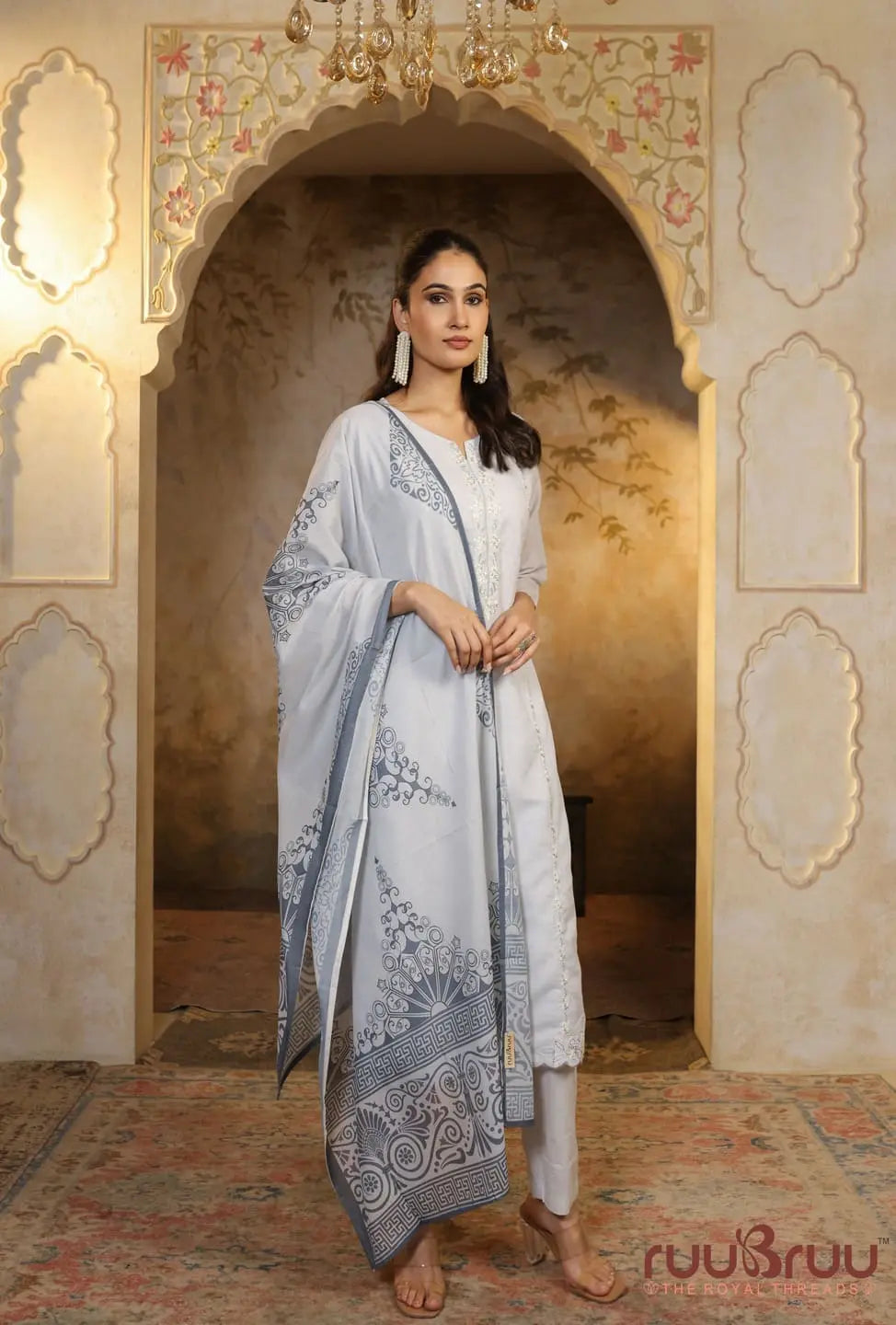 Mercerized Cotton 3-Piece Suit with Embroidery