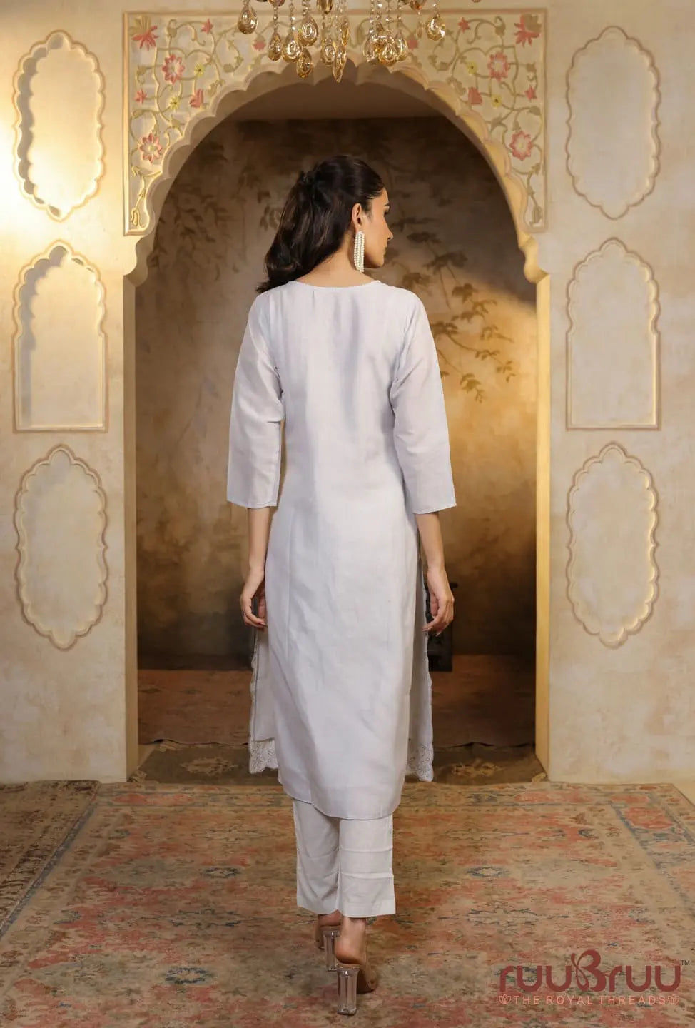 Mercerized Cotton 3-Piece Suit with Embroidery