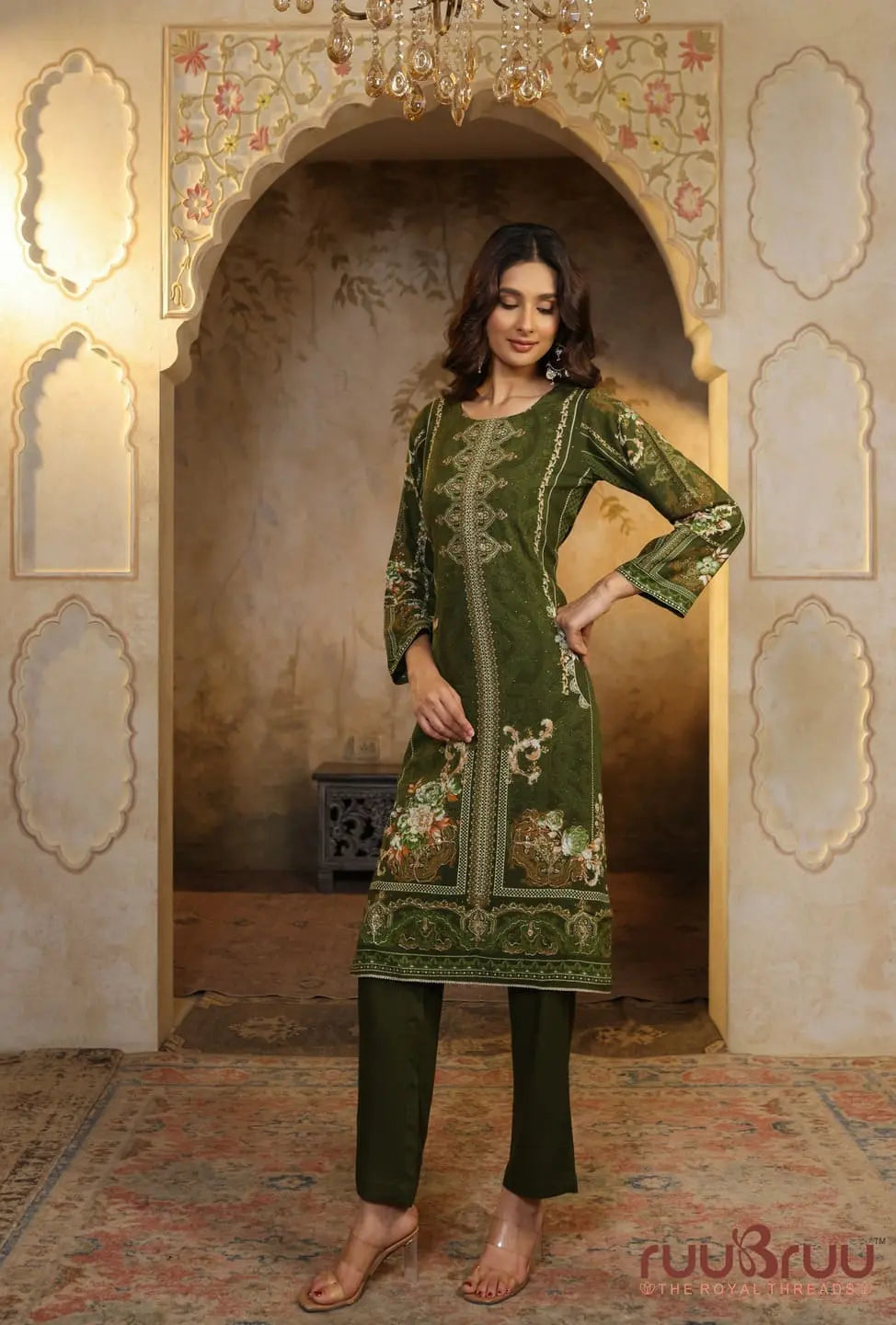 Elegant 3-Piece Viscose Rayon Ladies Suit featuring Zari Embroidery & Digital Print
