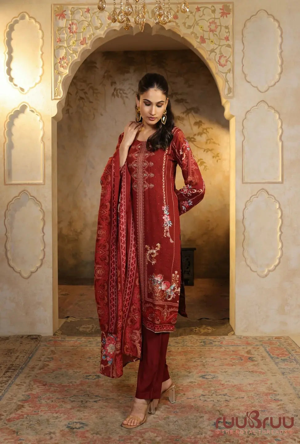 Elegant 3-Piece Viscose Rayon Ladies Suit featuring Zari Embroidery & Digital Print