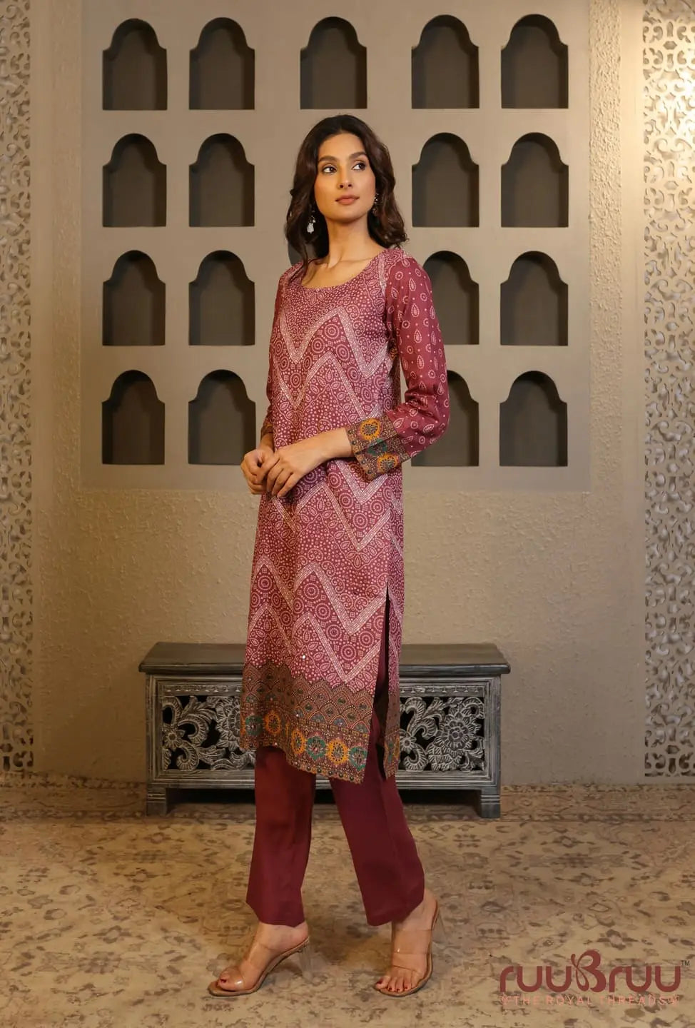 Elegant 3-Piece Mal Cotton Ladies Suit with Mal Dupatta
