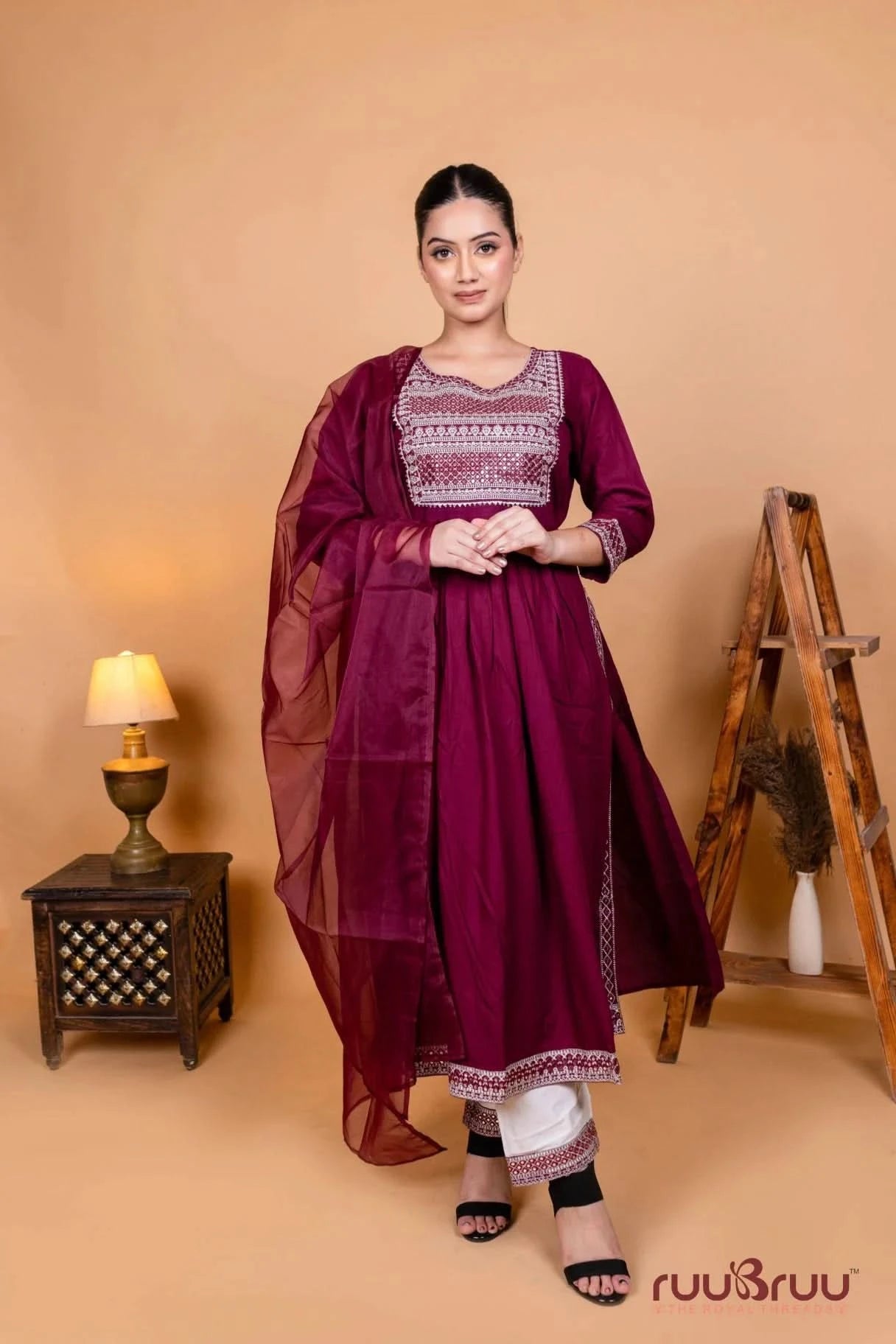 60’s Cotton Ladies Suit with Embroidered Neck.
