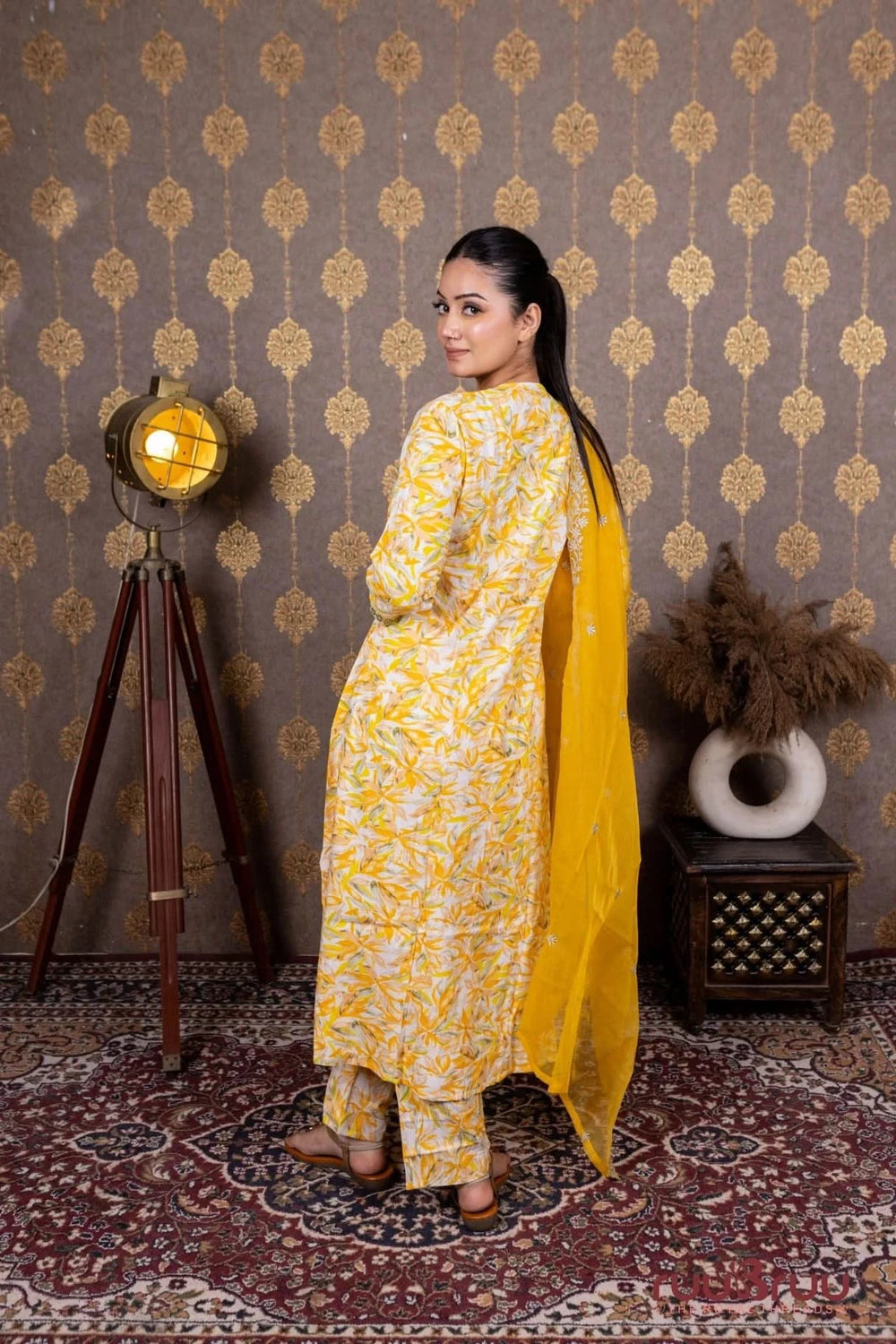 60’s Cotton Ladies Suit with Embroidered Neck.