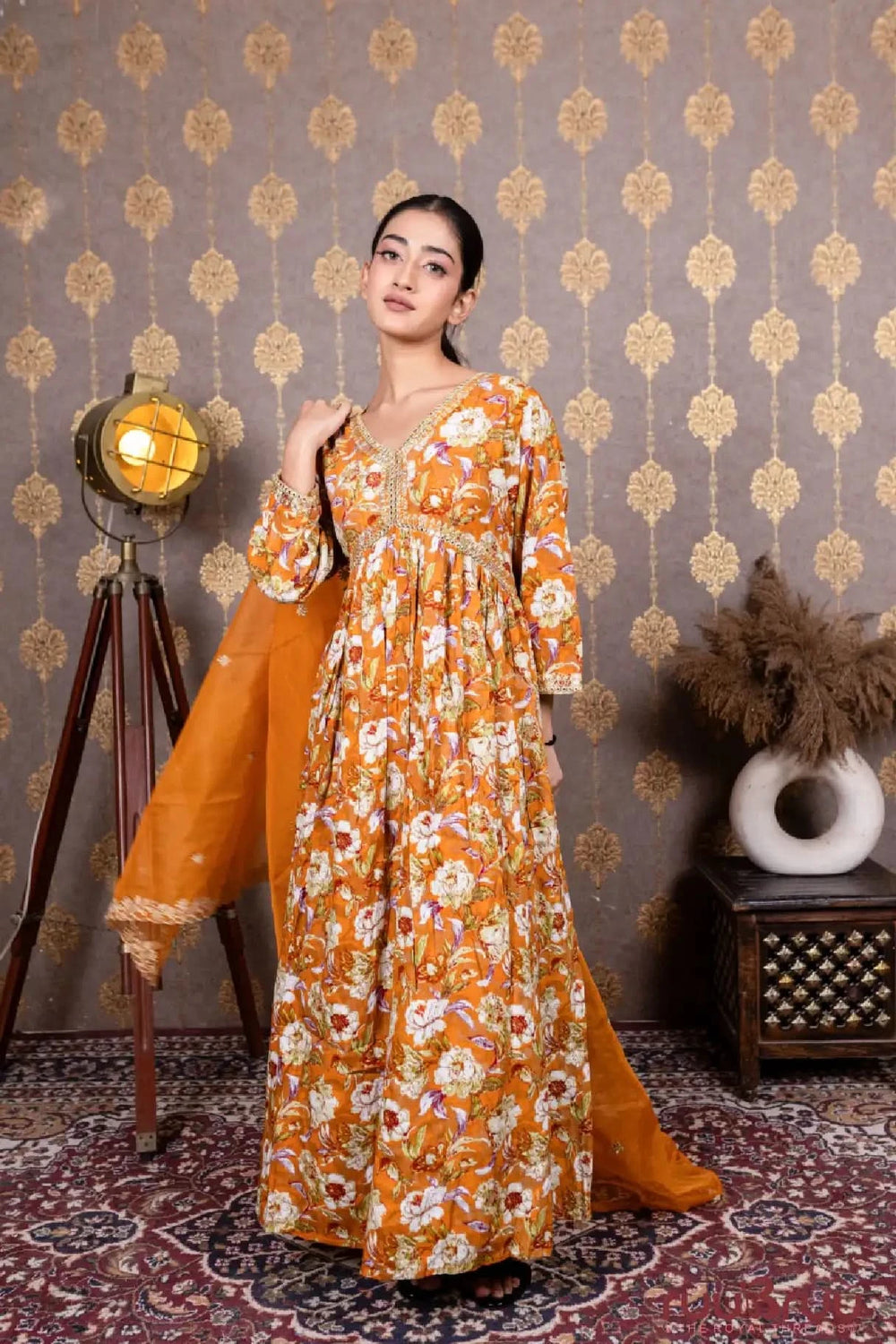 Cotton Ladies Suit with Foil Print.