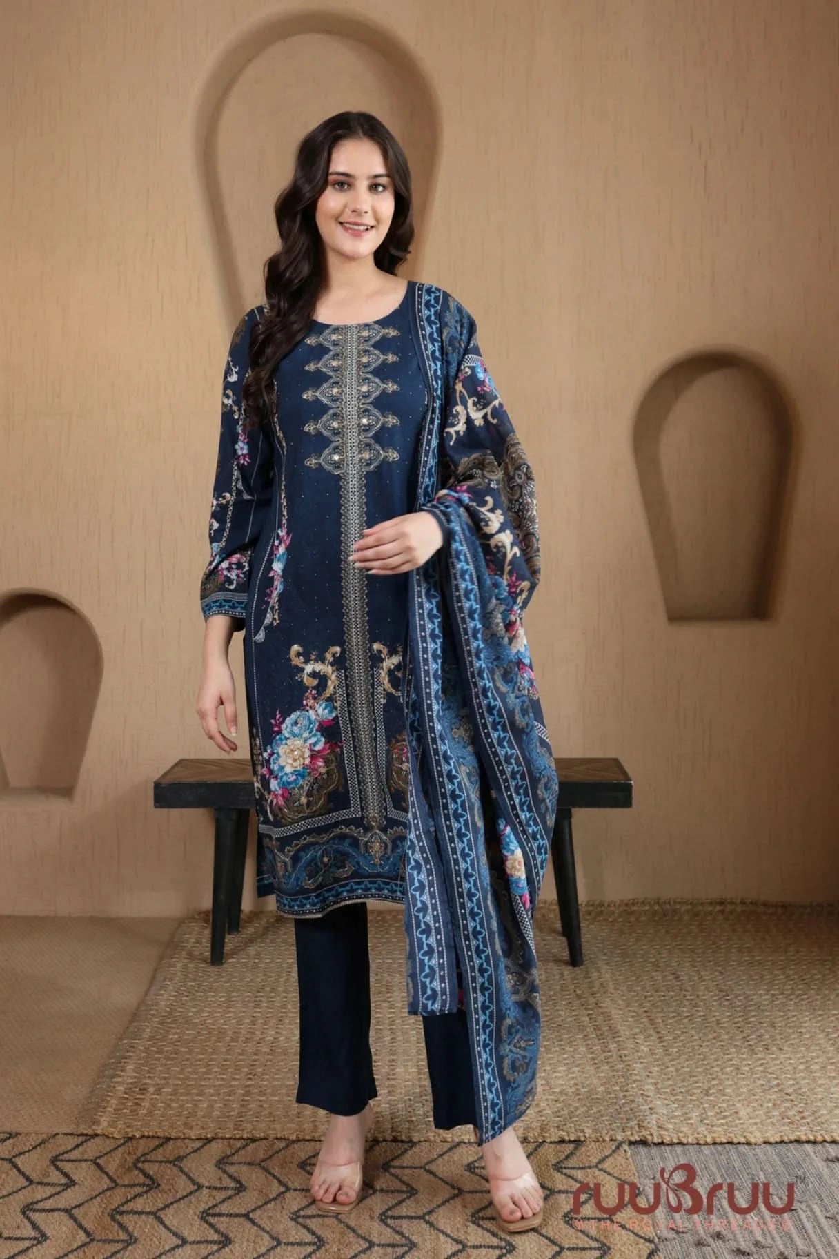 Elegant 3-Piece Viscose Rayon Ladies Suit featuring Zari Embroidery & Digital Print