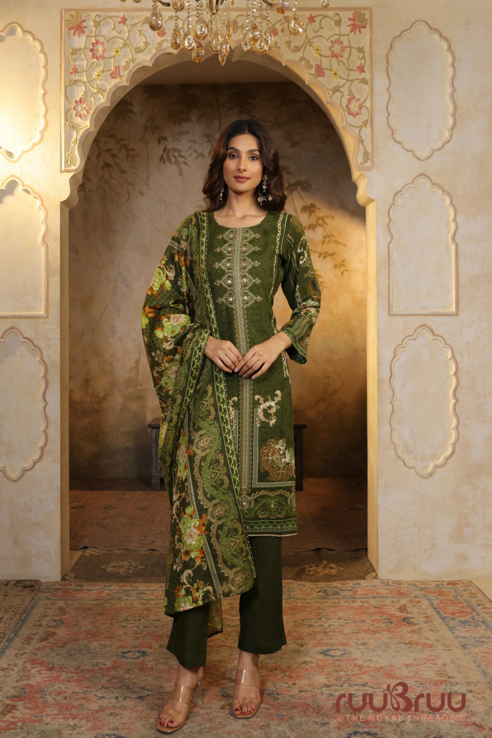 Elegant 3-Piece Viscose Rayon Ladies Suit featuring Zari Embroidery & Digital Print