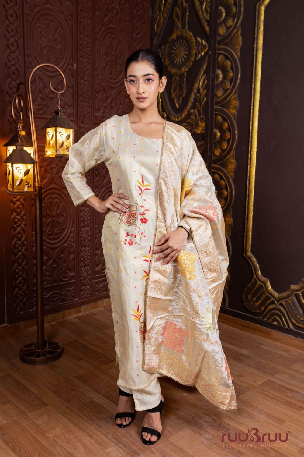 Pure Chanderi Ladies Suit with Embroidery & Banarsi Dupatta.