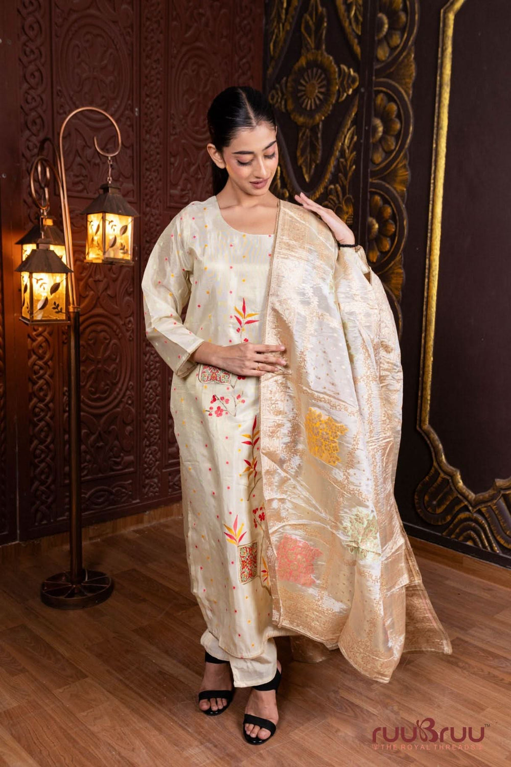 Pure Chanderi Ladies Suit with Embroidery & Banarsi Dupatta.